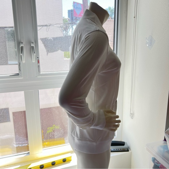 Lululemon Seamless Training Jacket White - Picture 5 of 9